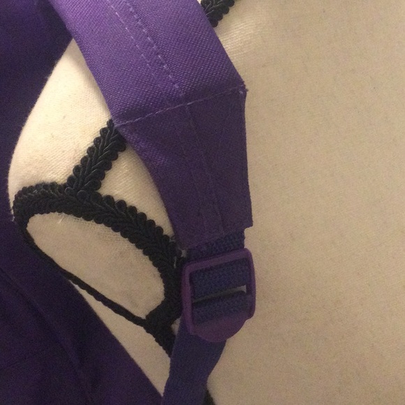 Backpack - Picture 5 of 6